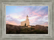 Load image into Gallery viewer, Cedar City Spring