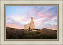 Load image into Gallery viewer, Cedar City Spring