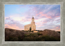 Load image into Gallery viewer, Cedar City Spring