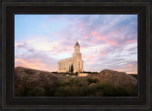 Load image into Gallery viewer, Cedar City Spring