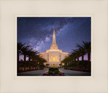 Load image into Gallery viewer, Gilbert Celestial