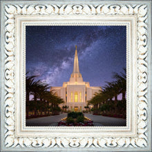 Load image into Gallery viewer, Gilbert Celestial