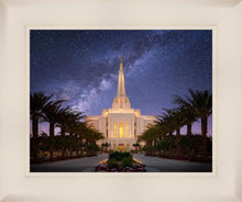 Load image into Gallery viewer, Gilbert Celestial
