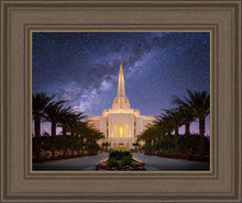 Load image into Gallery viewer, Gilbert Celestial