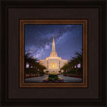 Load image into Gallery viewer, Gilbert Celestial