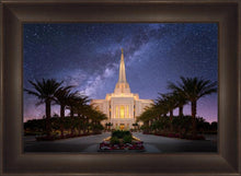 Load image into Gallery viewer, Gilbert Celestial