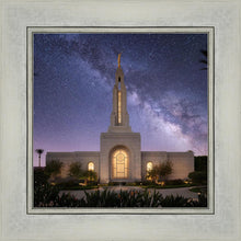 Load image into Gallery viewer, Redlands Celestial