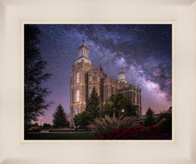 Load image into Gallery viewer, Logan Celestial