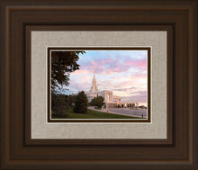 Load image into Gallery viewer, Bountiful Pastel Light