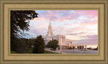 Load image into Gallery viewer, Bountiful Pastel Light
