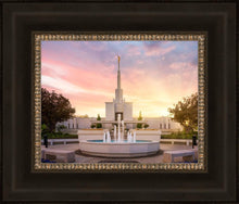 Load image into Gallery viewer, Denver Sunset Fountain