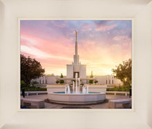 Load image into Gallery viewer, Denver Sunset Fountain