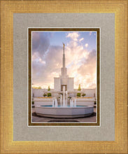 Load image into Gallery viewer, Denver Spiritual Glow