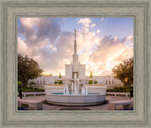 Load image into Gallery viewer, Denver Spiritual Glow