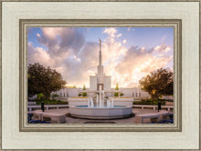 Load image into Gallery viewer, Denver Spiritual Glow