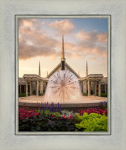 Load image into Gallery viewer, Chicago Fountain
