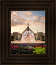 Load image into Gallery viewer, Chicago Fountain