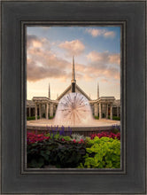 Load image into Gallery viewer, Chicago Fountain