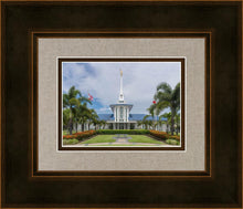 Load image into Gallery viewer, Pape'ete In The Day