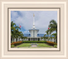 Load image into Gallery viewer, Pape'ete In The Day