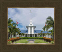 Load image into Gallery viewer, Pape'ete In The Day