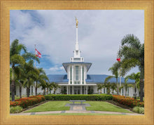 Load image into Gallery viewer, Pape'ete In The Day