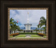 Load image into Gallery viewer, Pape'ete In The Day