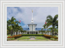 Load image into Gallery viewer, Pape'ete In The Day