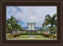 Load image into Gallery viewer, Pape'ete In The Day