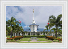 Load image into Gallery viewer, Pape'ete In The Day