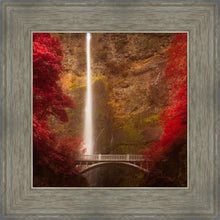 Load image into Gallery viewer, Multnomah Falls