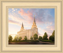 Load image into Gallery viewer, Kansas City Brightly Beams