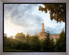Load image into Gallery viewer, Columbus Sunburst