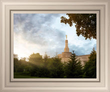 Load image into Gallery viewer, Columbus Sunburst