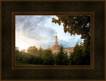 Load image into Gallery viewer, Columbus Sunburst