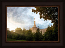 Load image into Gallery viewer, Columbus Sunburst