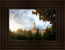 Load image into Gallery viewer, Columbus Sunburst