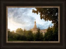 Load image into Gallery viewer, Columbus Sunburst