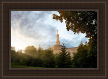 Load image into Gallery viewer, Columbus Sunburst
