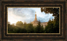 Load image into Gallery viewer, Columbus Sunburst