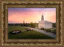 Load image into Gallery viewer, Nauvoo Sunburst Daybreak