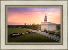 Load image into Gallery viewer, Nauvoo Sunburst Daybreak