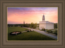 Load image into Gallery viewer, Nauvoo Sunburst Daybreak