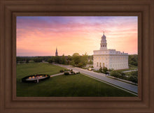 Load image into Gallery viewer, Nauvoo Sunburst Daybreak