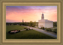 Load image into Gallery viewer, Nauvoo Sunburst Daybreak