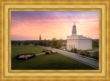 Load image into Gallery viewer, Nauvoo Sunburst Daybreak