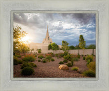 Load image into Gallery viewer, Phoenix Sun