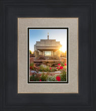 Load image into Gallery viewer, Snowflake Sunburst