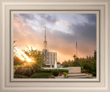 Load image into Gallery viewer, Seattle Temple Morning Breaks