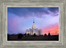 Load image into Gallery viewer, Saratoga Springs Glorious
